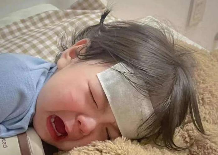 嬰兒 發燒 嬰兒 發燒