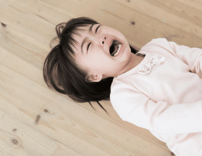 嬰兒 一直 哭​