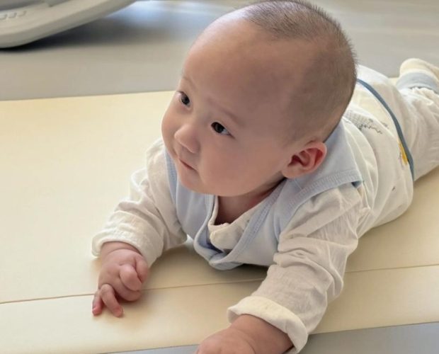 小嬰兒發燒 小嬰兒發燒