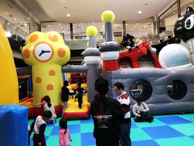 高雄親子餐廳溜滑梯 高雄親子餐廳溜滑梯